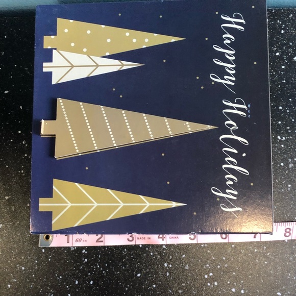 Happy holidays Christmas block decor NWT - Picture 3 of 5